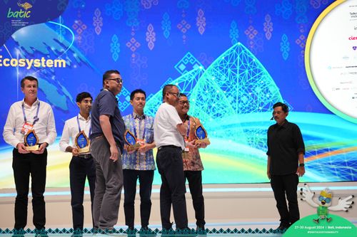 Race photo from Telin Batic 2024 Photo Search