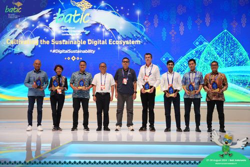 Race photo from Telin Batic 2024 Photo Search