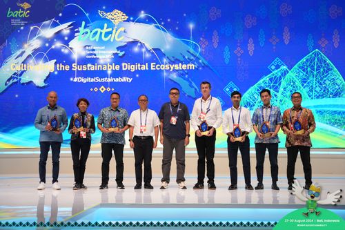Race photo from Telin Batic 2024 Photo Search