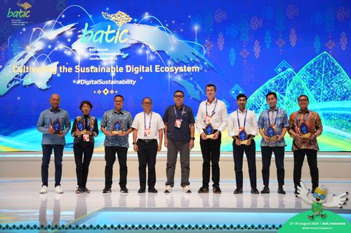 Race photo from Telin Batic 2024 Photo Search