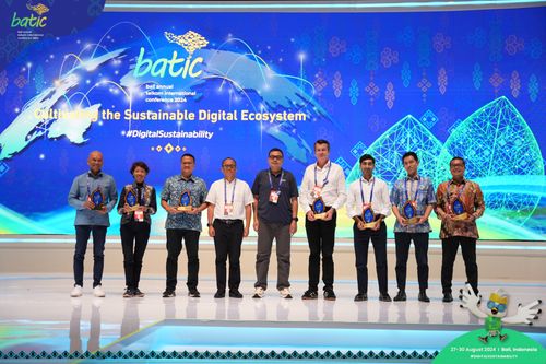 Race photo from Telin Batic 2024 Photo Search