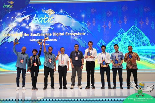 Race photo from Telin Batic 2024 Photo Search