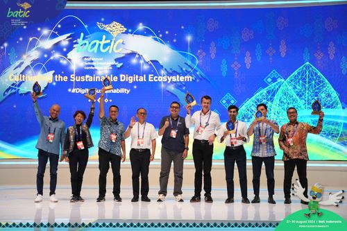 Race photo from Telin Batic 2024 Photo Search