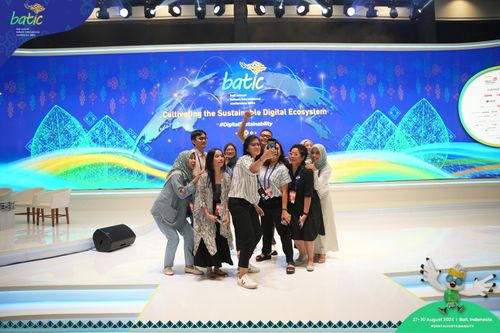 Race photo from Telin Batic 2024 Photo Search