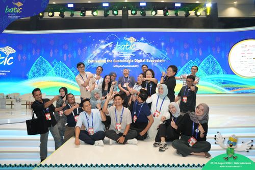 Race photo from Telin Batic 2024 Photo Search