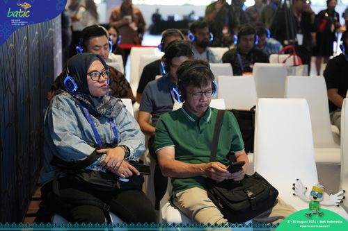 Race photo from Telin Batic 2024 Photo Search
