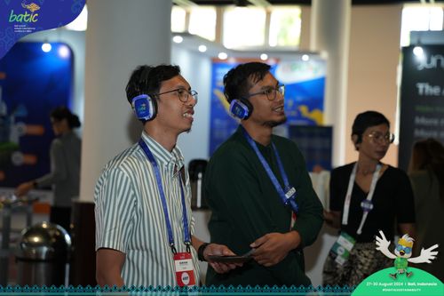 Race photo from Telin Batic 2024 Photo Search