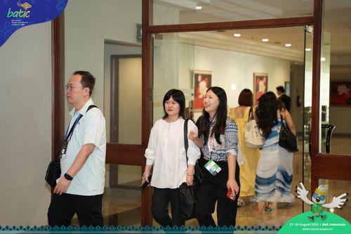 Race photo from Telin Batic 2024 Photo Search