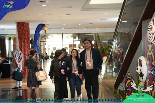 Race photo from Telin Batic 2024 Photo Search