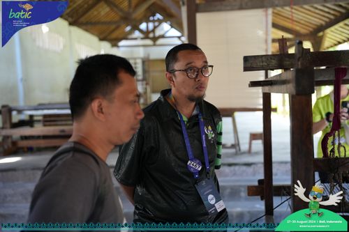 Race photo from Telin Batic 2024 Photo Search