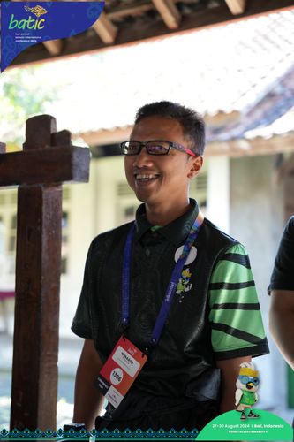 Race photo from Telin Batic 2024 Photo Search