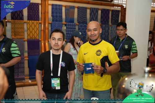 Race photo from Telin Batic 2024 Photo Search