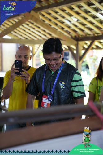 Race photo from Telin Batic 2024 Photo Search