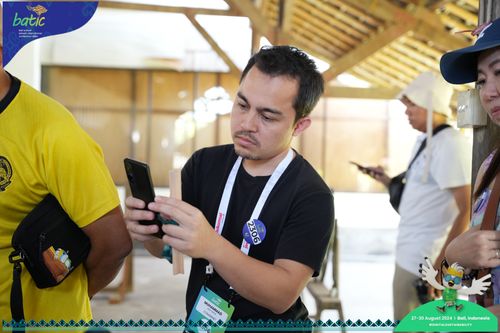 Race photo from Telin Batic 2024 Photo Search