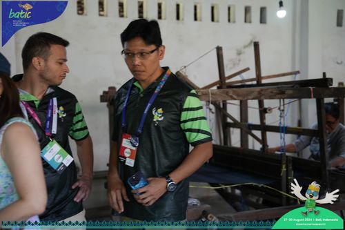 Race photo from Telin Batic 2024 Photo Search