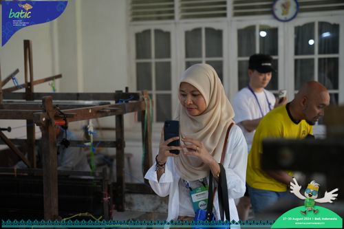 Race photo from Telin Batic 2024 Photo Search