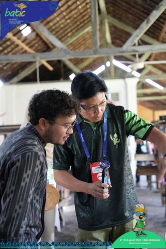 Race photo from Telin Batic 2024 Photo Search