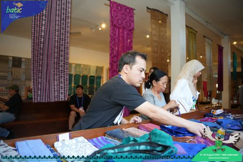 Race photo from Telin Batic 2024 Photo Search