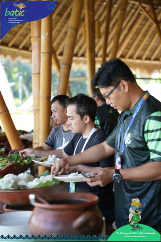 Race photo from Telin Batic 2024 Photo Search