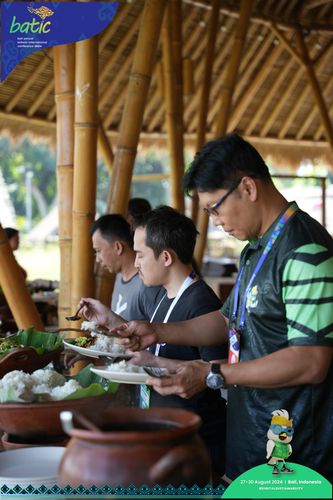 Race photo from Telin Batic 2024 Photo Search