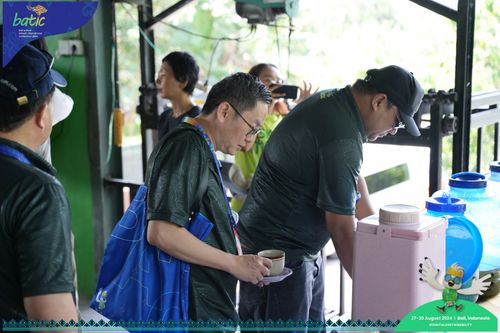 Race photo from Telin Batic 2024 Photo Search