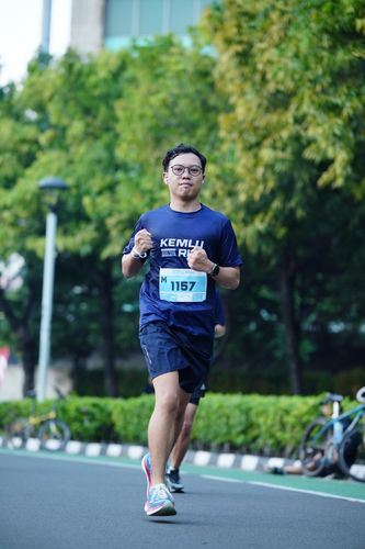 Race photo from KEMLU RUN 2025