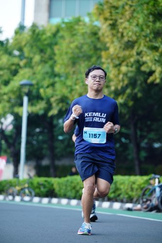 Race photo from KEMLU RUN 2025