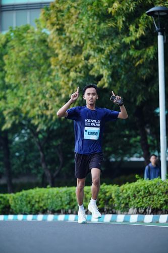 Race photo from KEMLU RUN 2025