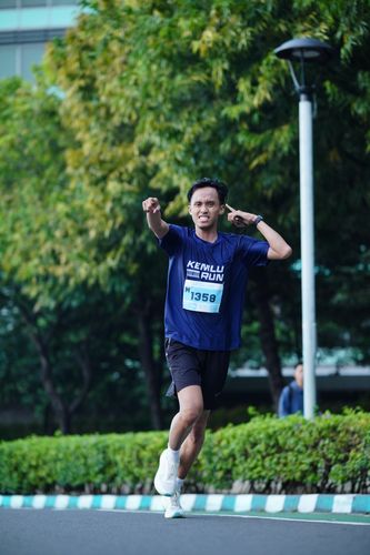 Race photo from KEMLU RUN 2025