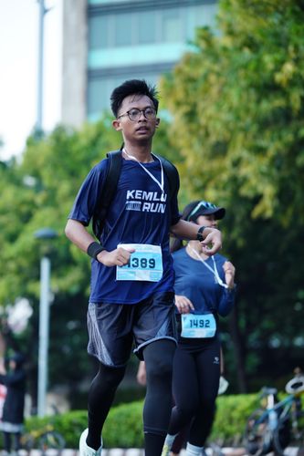 Race photo from KEMLU RUN 2025