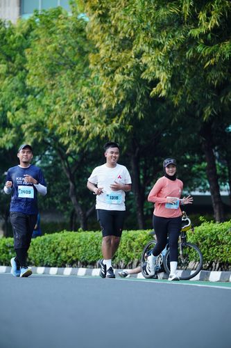 Race photo from KEMLU RUN 2025