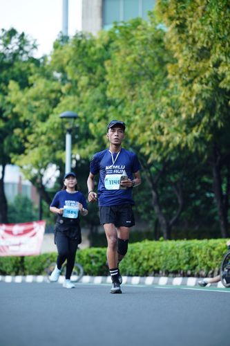 Race photo from KEMLU RUN 2025