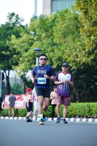Race photo from KEMLU RUN 2025
