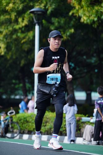 Race photo from KEMLU RUN 2025