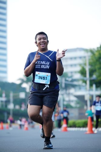 Race photo from KEMLU RUN 2025