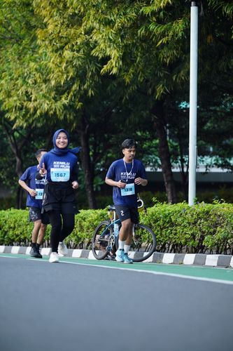 Race photo from KEMLU RUN 2025