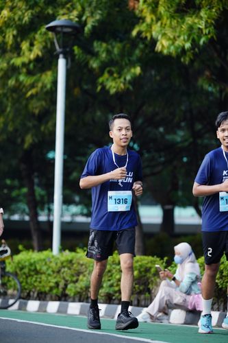 Race photo from KEMLU RUN 2025
