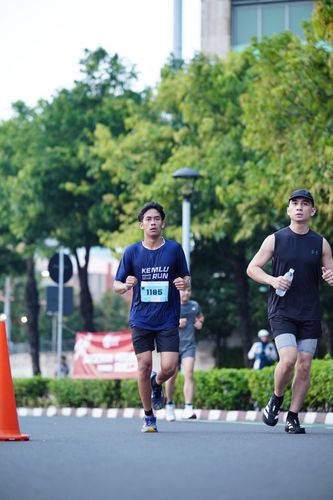 Race photo from KEMLU RUN 2025