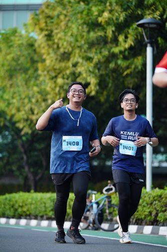 Race photo from KEMLU RUN 2025