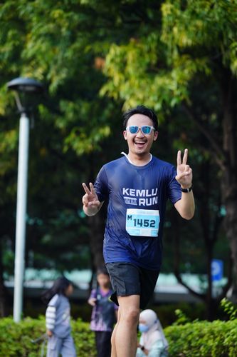 Race photo from KEMLU RUN 2025