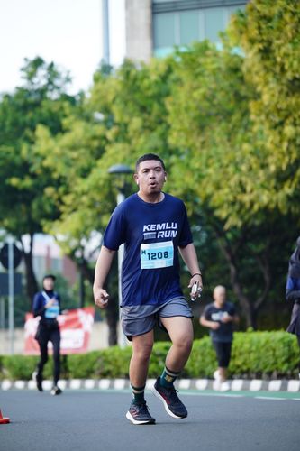 Race photo from KEMLU RUN 2025