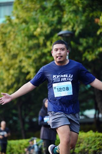 Race photo from KEMLU RUN 2025