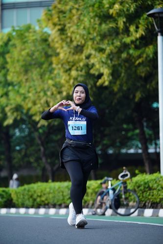 Race photo from KEMLU RUN 2025