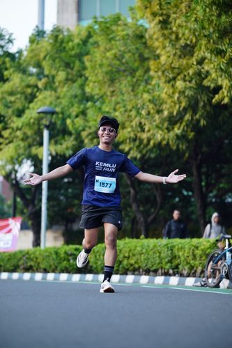 Race photo from KEMLU RUN 2025