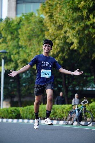 Race photo from KEMLU RUN 2025