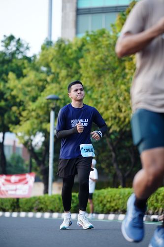 Race photo from KEMLU RUN 2025