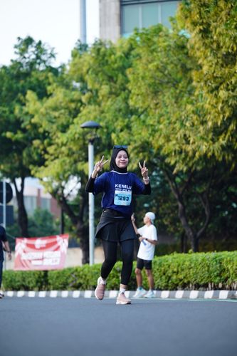 Race photo from KEMLU RUN 2025