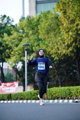 Race photo from KEMLU RUN 2025