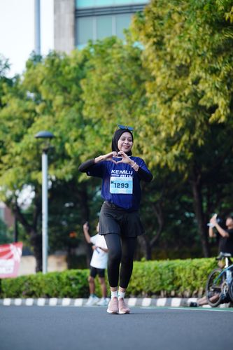 Race photo from KEMLU RUN 2025