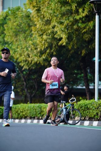 Race photo from KEMLU RUN 2025